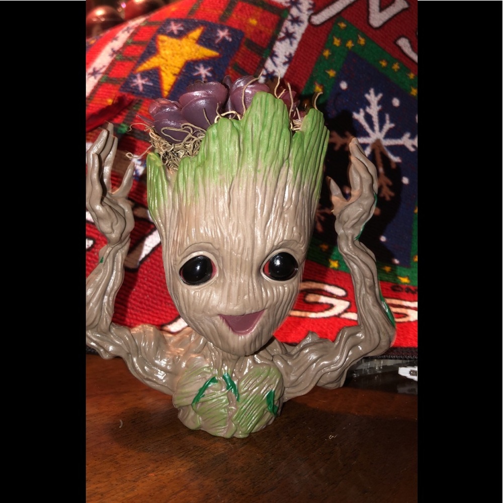 Groot from the avengers movie